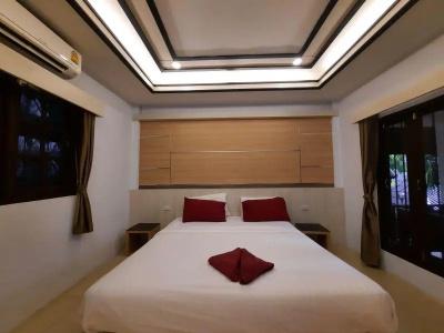 Tok Little Hut - 38