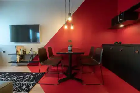 Via Suites - 36