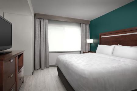 Holiday Inn & Suites Downtown, an IHG - 26