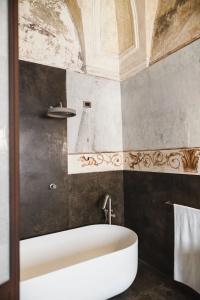 Paragon 700 Boutique & Spa - 18