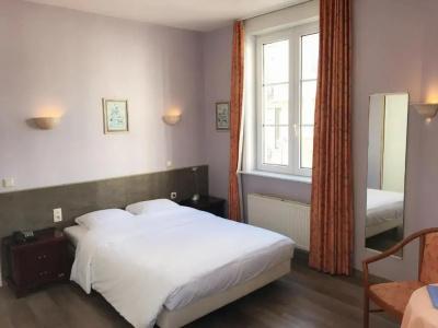 Claridge - 18