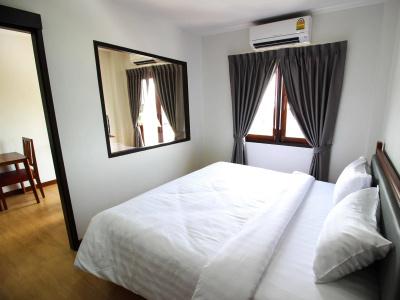 Tai-Shan Suites - 11