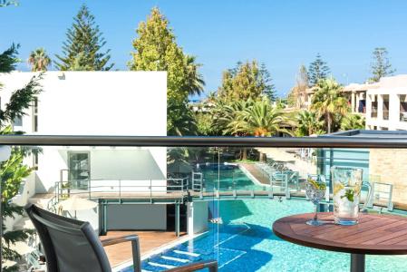 Minos Mare Royal - 62