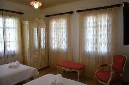 Tas Bahce Cunda - 19