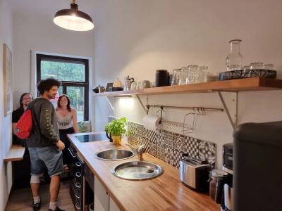 Hostel Lollis Homestay Dresden - 100