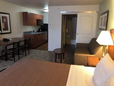 Aspen Suites - 26