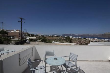 Thira's Dolphin - 88