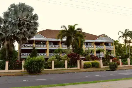 Waterfront Terraces - 5