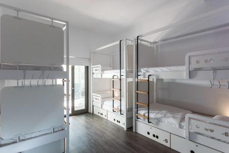Cocoon City Hostel - 2