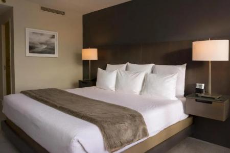 The Benson Portland, Curio Collection by Hilton - 56