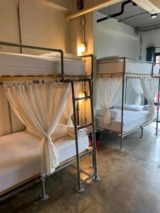 Bloo Hostel - 44