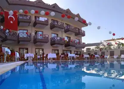 Club Beach Park - 11