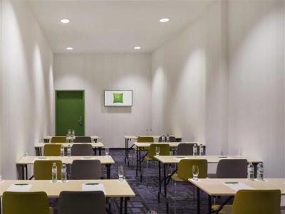 ibis Styles Budapest Airport - 9