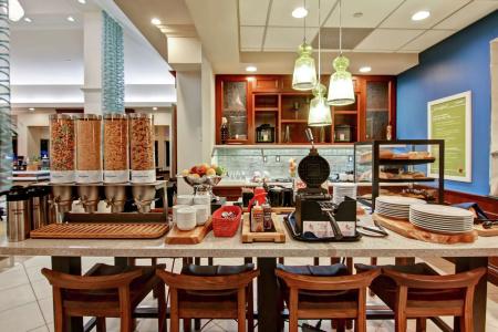 Hilton Garden Inn Toronto/Burlington - 24