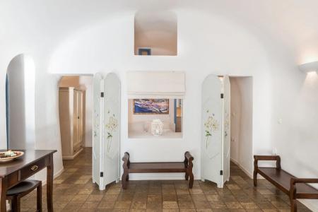 Pantelia Suites - 258