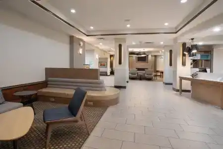 Holiday Inn & Suites Downtown, an IHG - 42