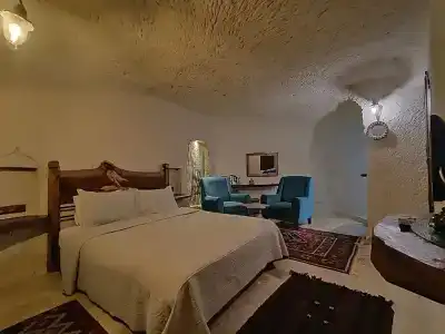 APEX CAVE - 3