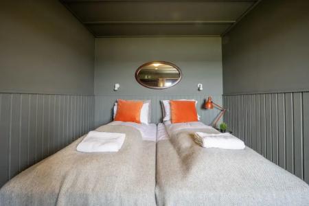 Riverfront Boutique - 19