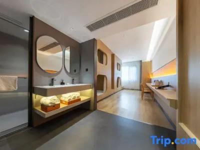 Harmony, Shuangqiao Night Market, Convention and Exhibition Center - 16