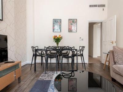 Manson Place - 258