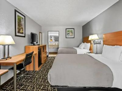 Quality Inn - 36