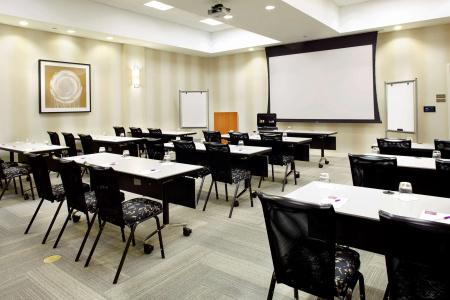 Hyatt Place Miami Airport East - 27