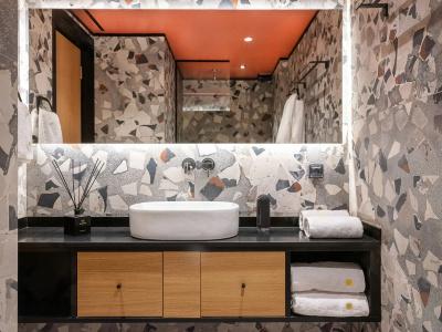 3 Pines Design Living - 66