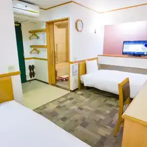 Toyoko Inn JR Yokohama sen Sagamihara Ekimae - 36
