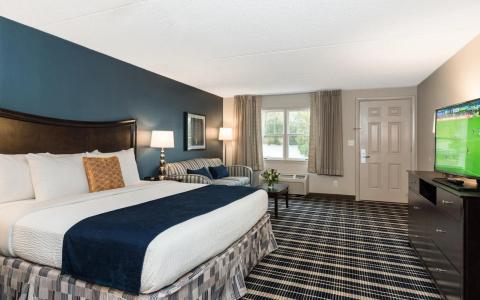 Rockport Inn and Suites - 1