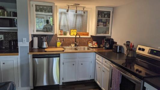 Along River Ridge - 219