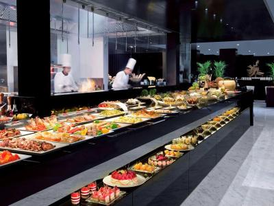Pullman Dubai Creek City Centre - 12