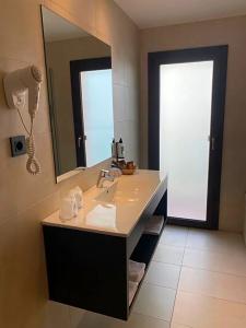 Petit Palau - Adults Only - 60