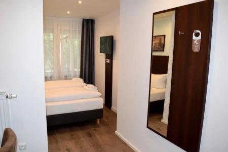 Trip Inn Budget Messe - 76