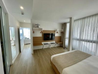 emblemático Hi Suites - 33