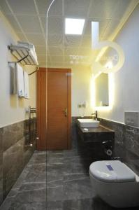 Double Comfort - 54