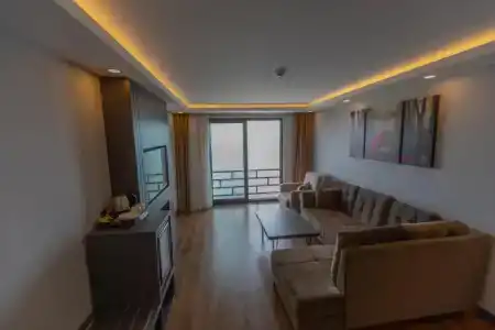 Santana Otel - 158