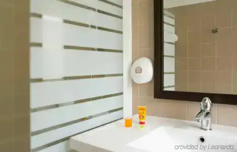 ibis Styles Nantes Centre Place Royale - 9