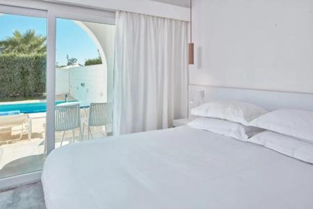 So White Club Resort - 2
