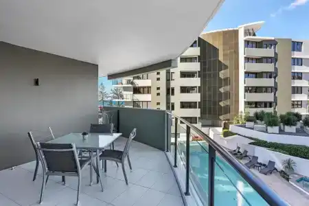 Ambience on Burleigh Beach - 143