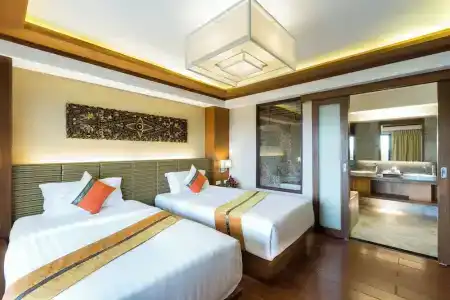 Asias Group (Poonpetch Chiangmai) - 77