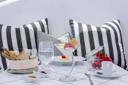 Charisma Suites - 9