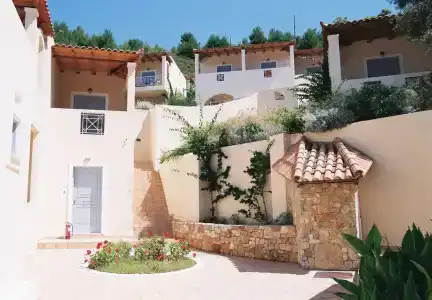 Alonissos Beach Bungalows And Suites - 20