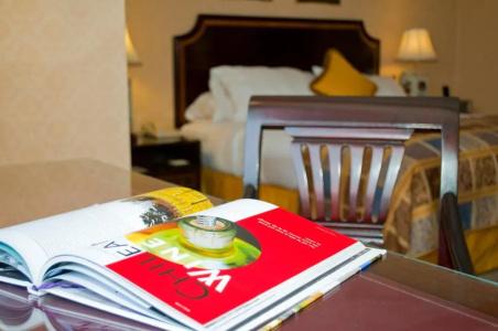 Park Plaza - 48