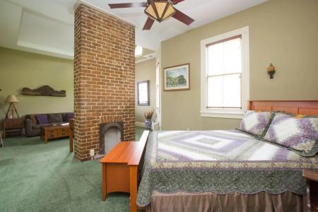 The Lookout Inn - 15