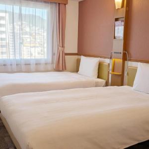 Toyoko Inn Ekimae - 35