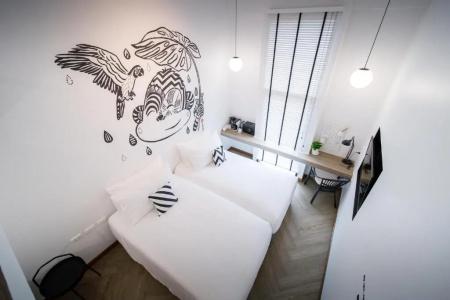 Blu Monkey Hub & Ranong - 50