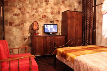 Monastiri Guesthouse - 1