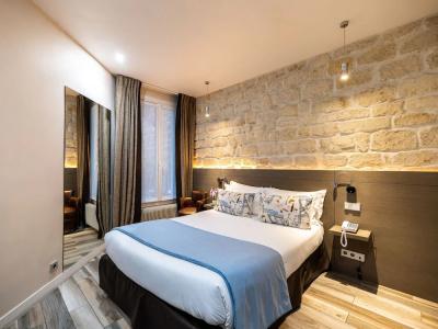 Minerve - 48