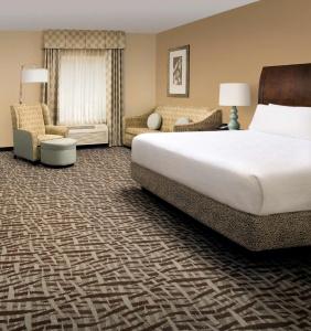Hilton Garden Inn/Hanes Mall - 61