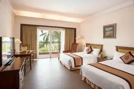 Royal Villas Halong - 32